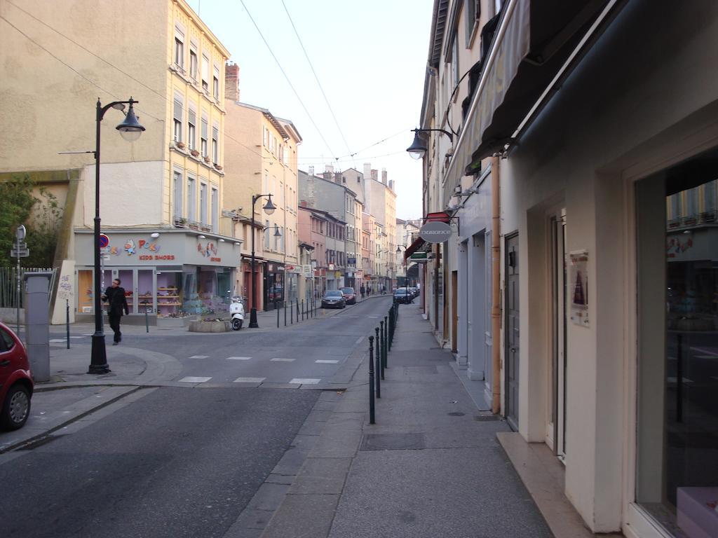 Le Patio Des Traboules Aparthotel Lyon Exterior photo