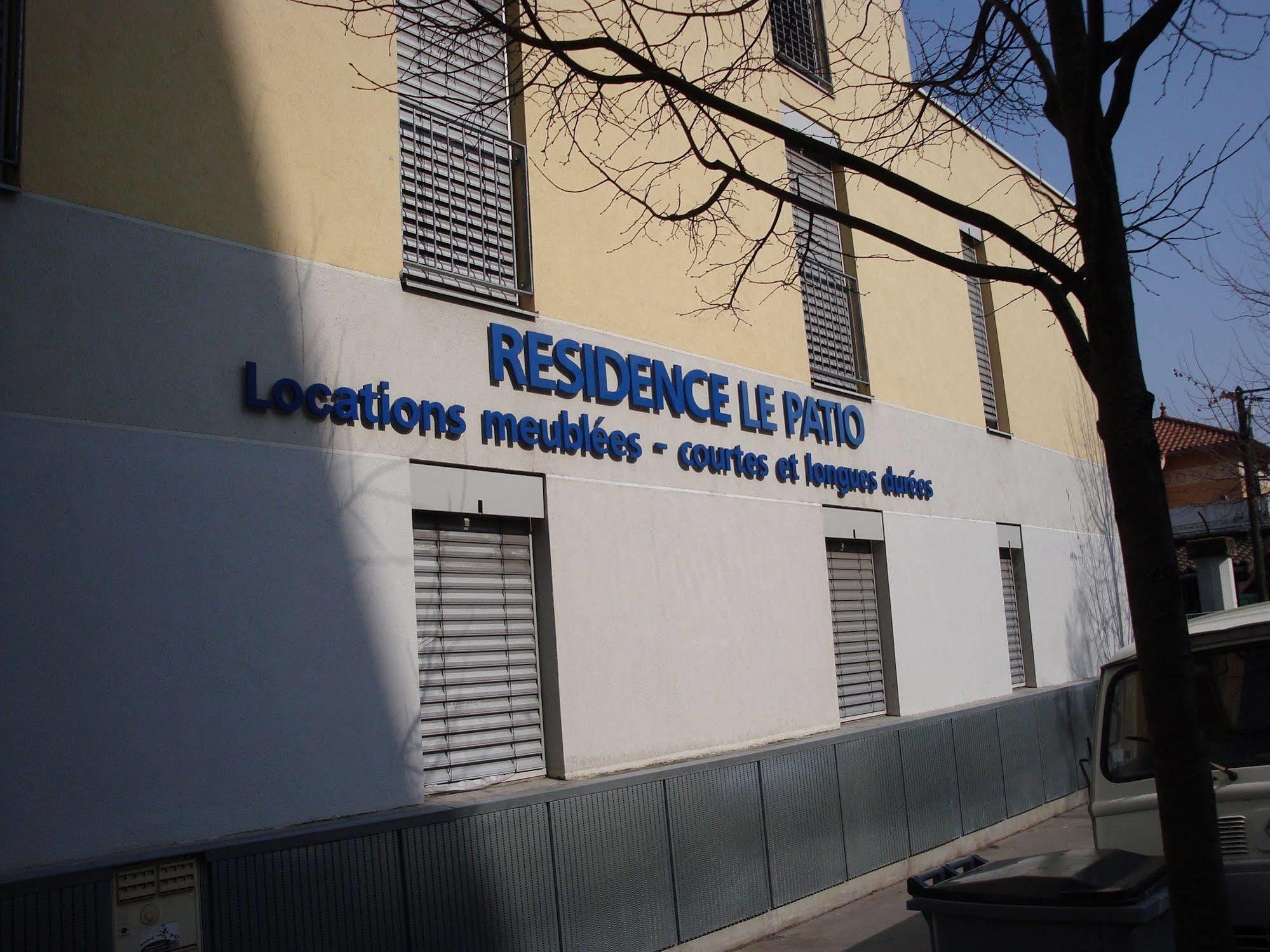 Le Patio Des Traboules Aparthotel Lyon Exterior photo